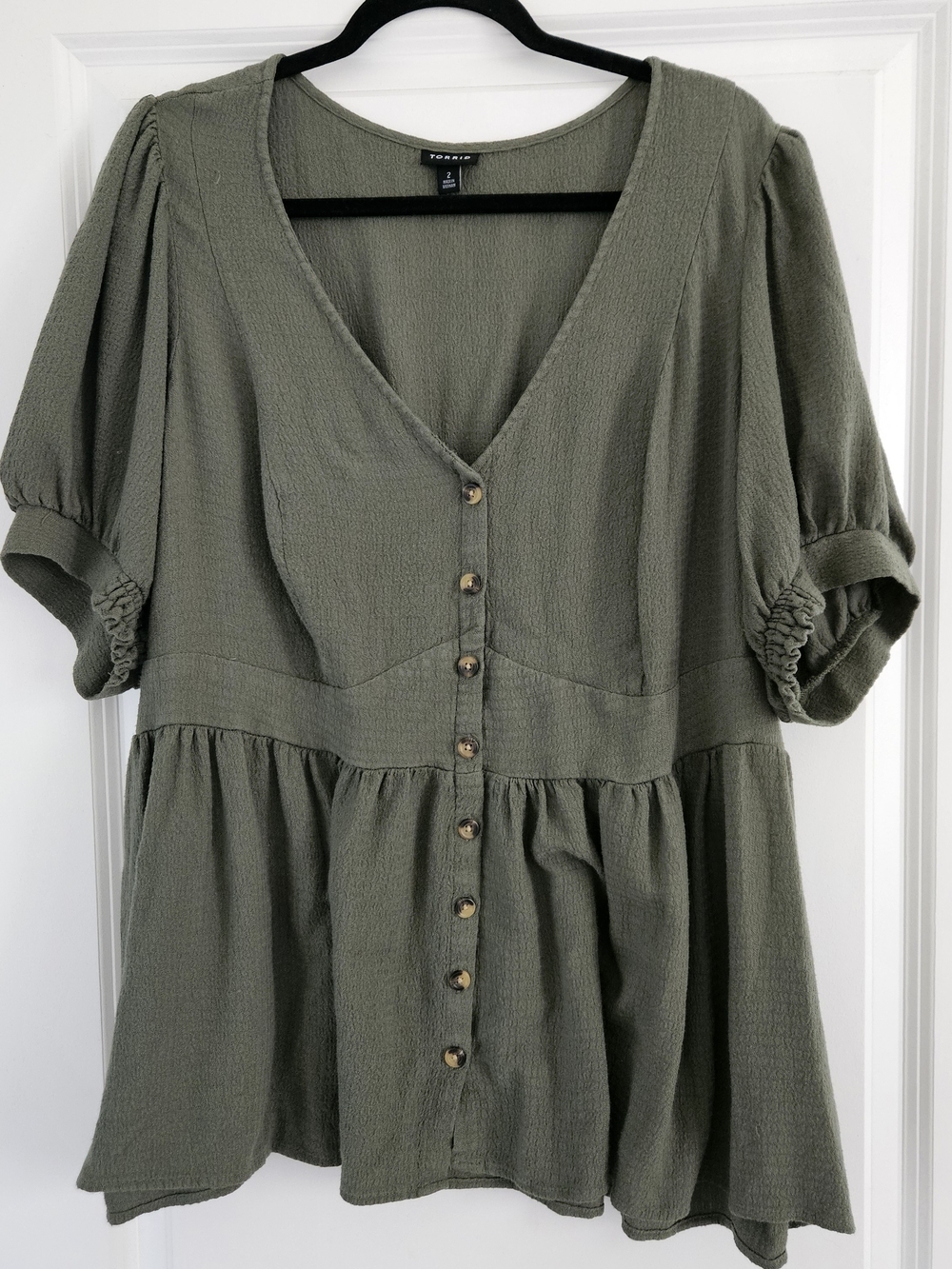 Torrid Olive Green Gauze Button-front Babydoll Peplum Blouse - Size 2